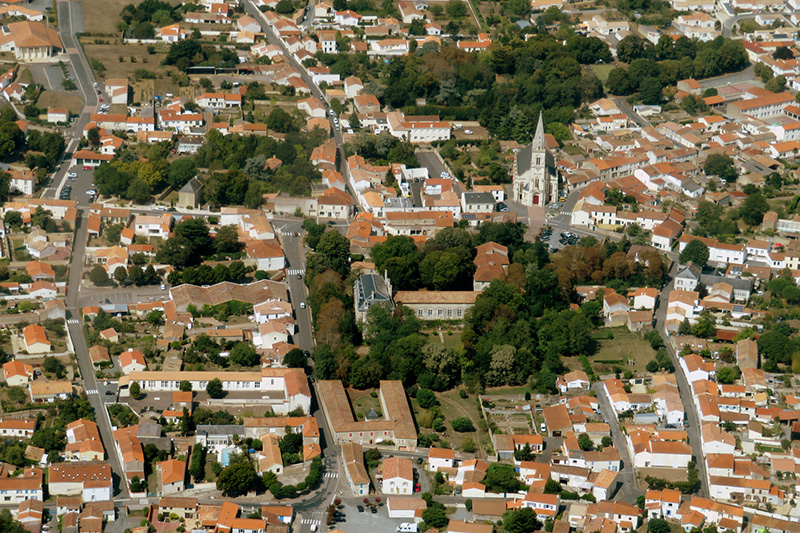 Marché de Saint MICHEL EN L'HERM